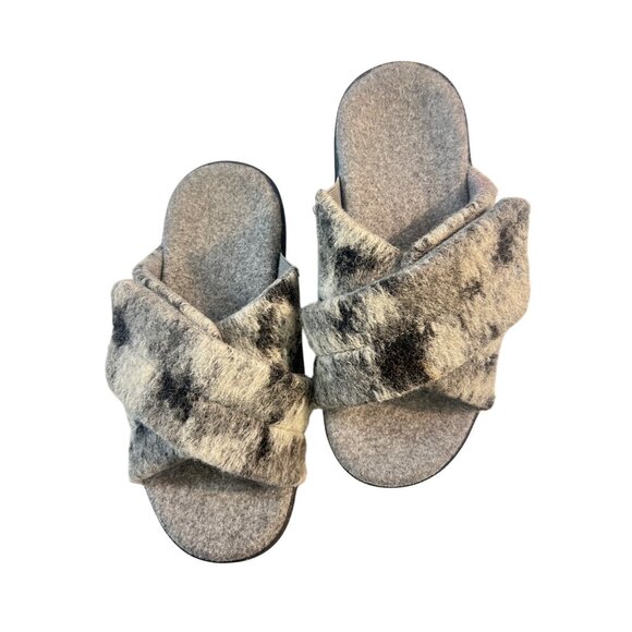 Vionic Relax II - Grey Camo Felt Women's size 5 - Picture 2 of 7